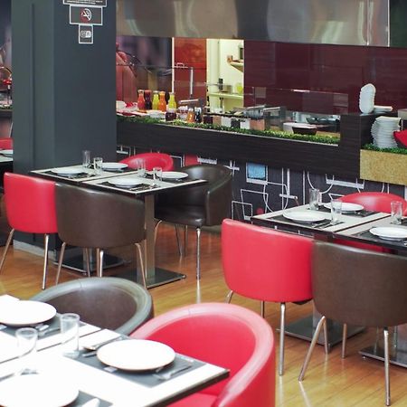 Ibis Hermosillo Buitenkant foto