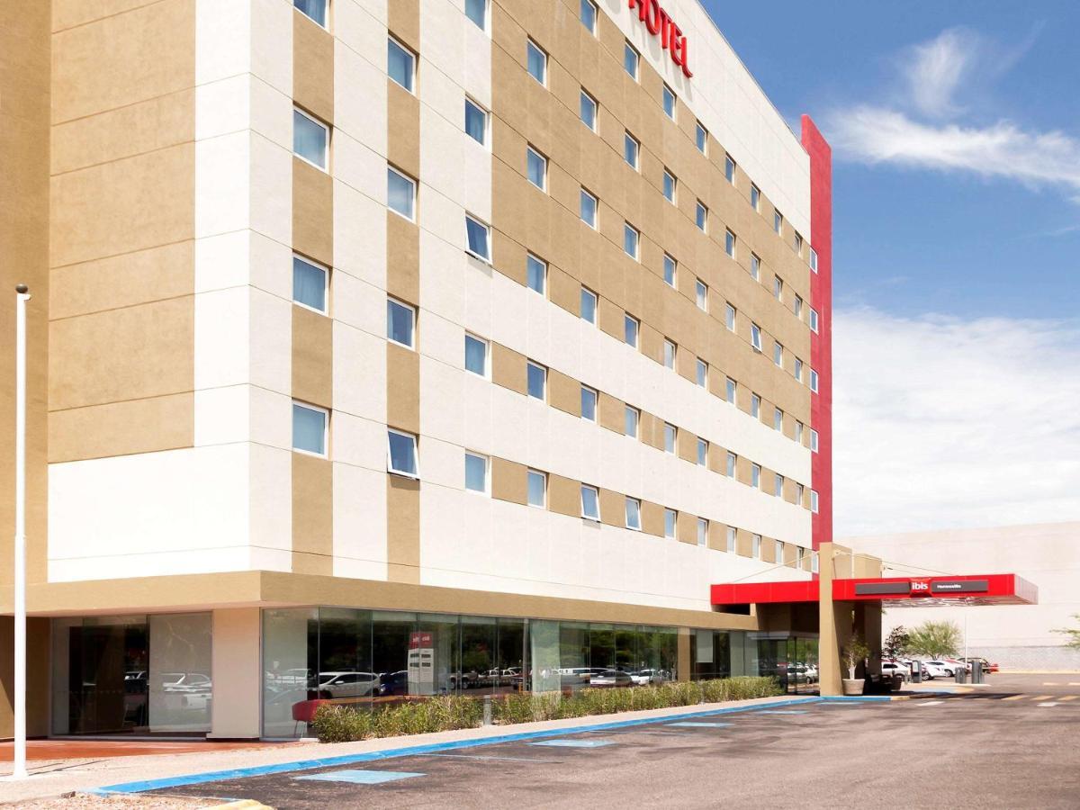 Ibis Hermosillo Buitenkant foto